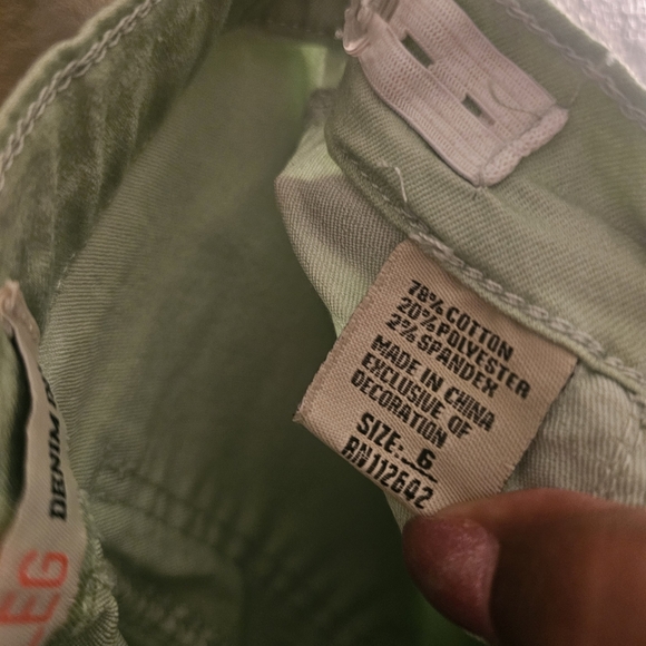 Trendy Kids' Mint Green Wide Leg Utility Jeans - Picture 8 of 13